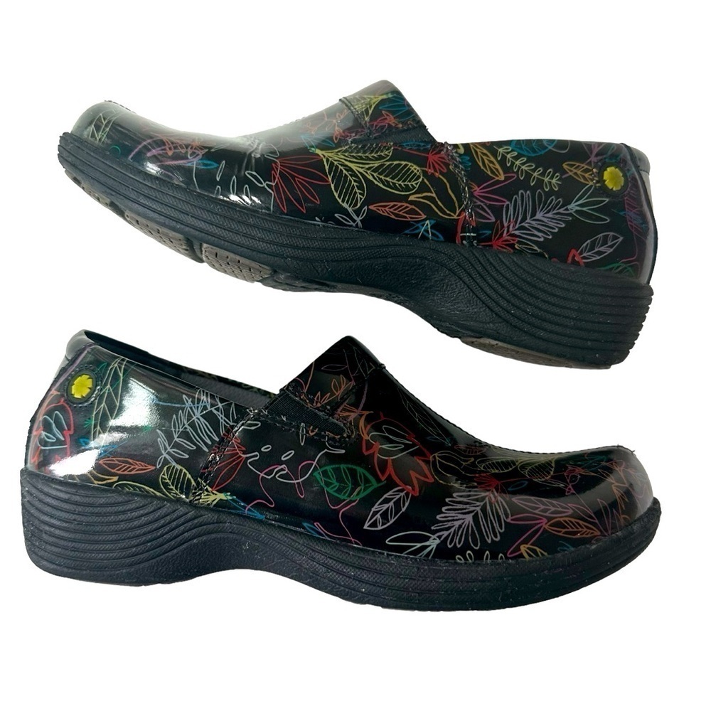 Dansko Women's Slip Resistant Black Multi Colored Work Clogs, size 7 - Picture 3 of 11